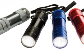 פנסי לד כיס: ידני קטן נטען עוצמתי וזול
